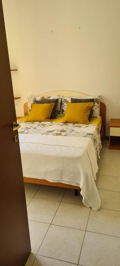 Casa Mirella - Appartamento Zona Bellagio Magreglio Eksteriør bilde