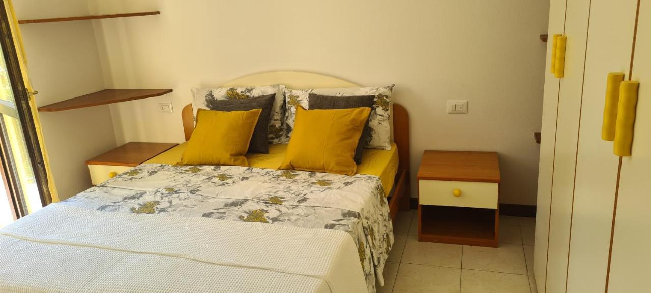 Casa Mirella - Appartamento Zona Bellagio Magreglio Eksteriør bilde