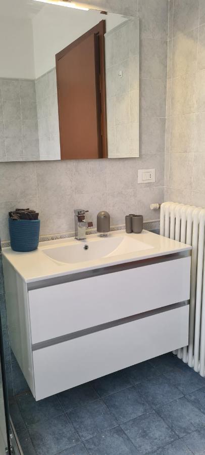 Casa Mirella - Appartamento Zona Bellagio Magreglio Eksteriør bilde
